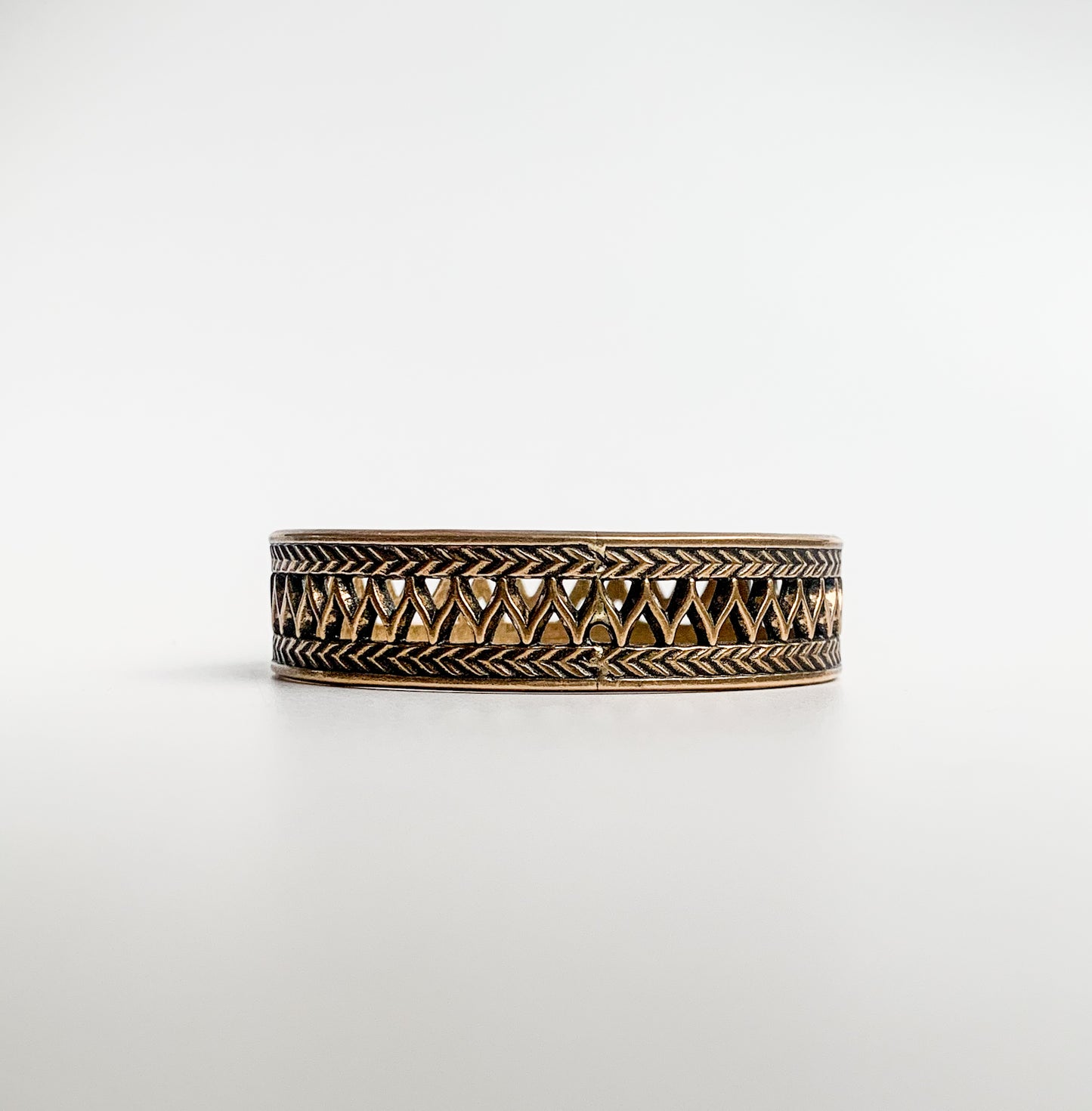 Kalevala Koru Uskela Bronze Bracelet