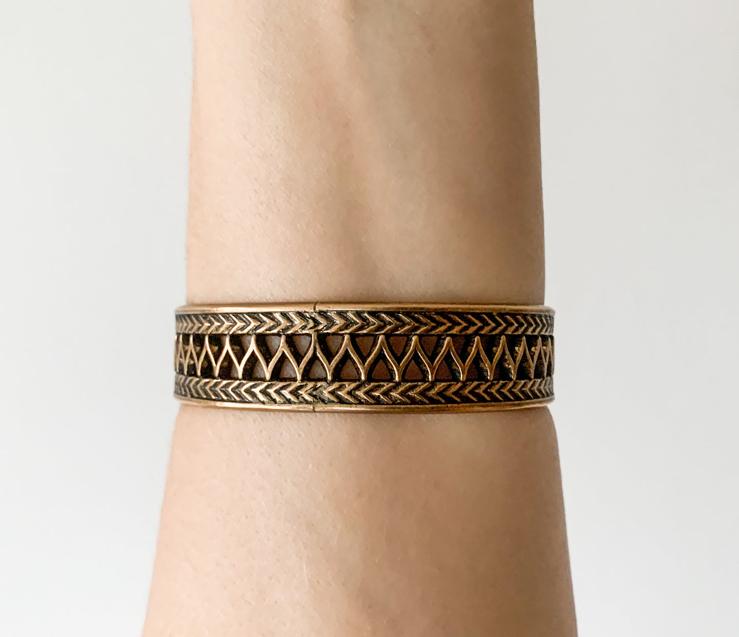 Kalevala Koru Uskela Bronze Bracelet