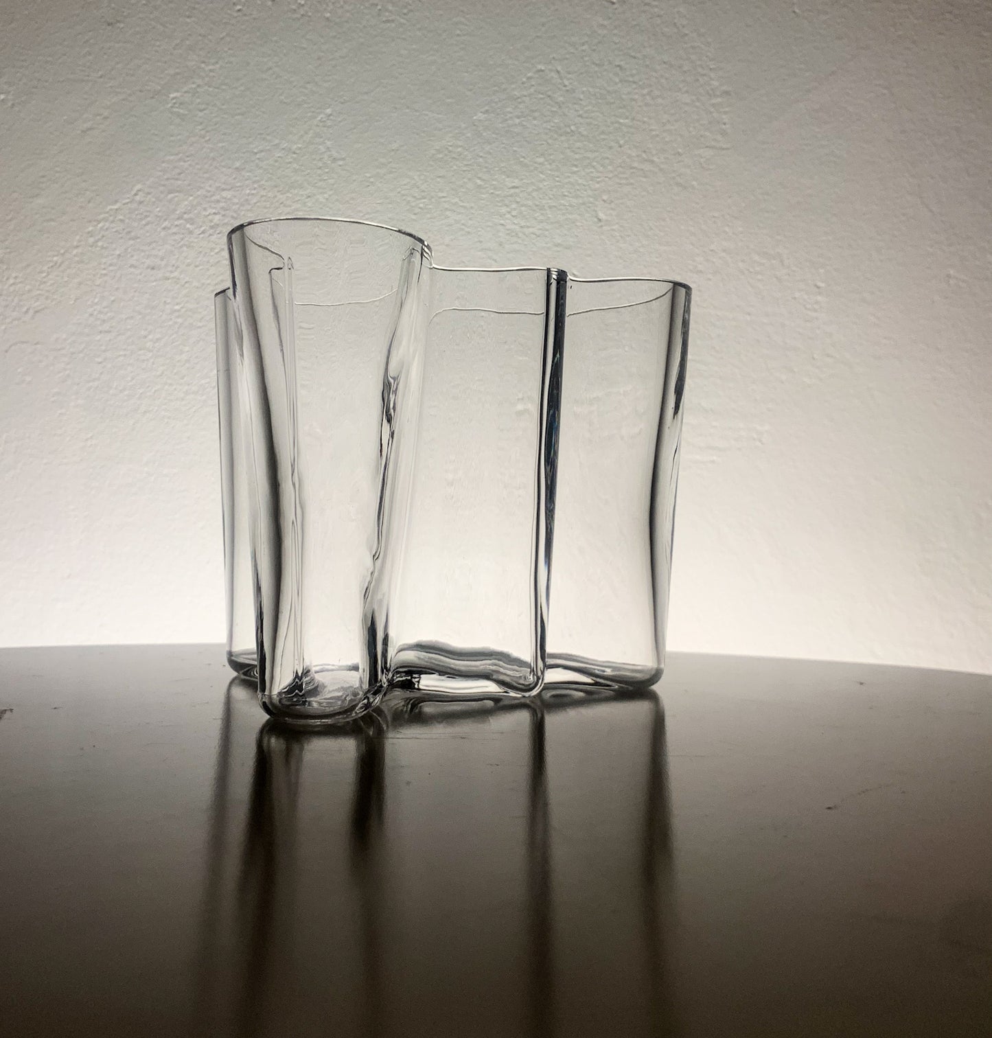 Alvar Aalto Vase Savoy 12 cm Signed, Iittala Finland