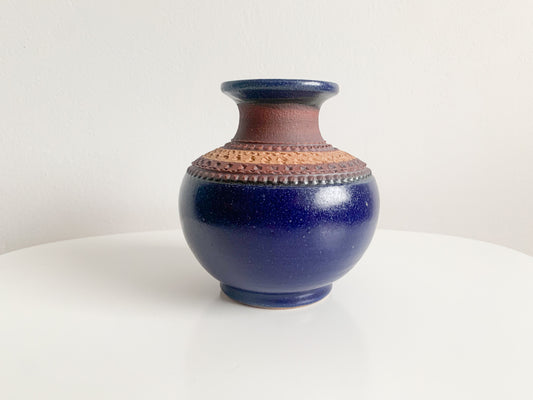 Art ceramics vase Klase Hoganas Sweden