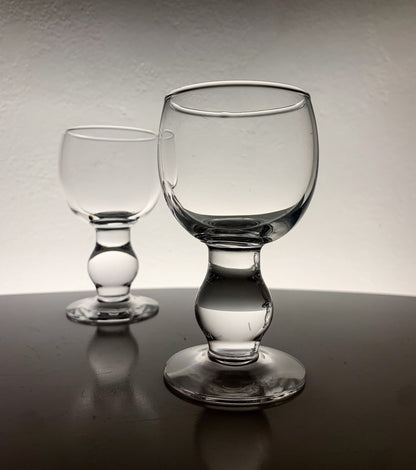 Oiva Toikka | Pair of Nuutajärvi Lady 2144 liqueur glasses