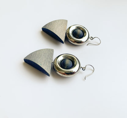 Aarikka Finland | Geometric Grey Wood Earrings