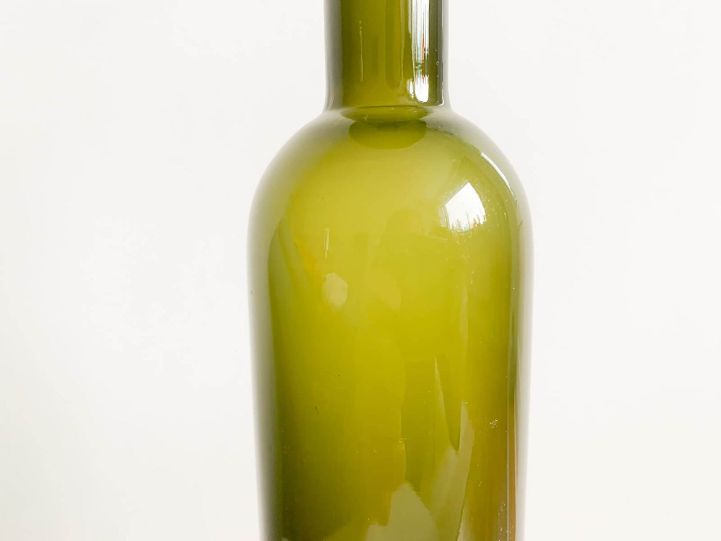 Nanny Still, Riihimaen Lasi Tall 28 cm Bodega Art Bottle Vase 1970s