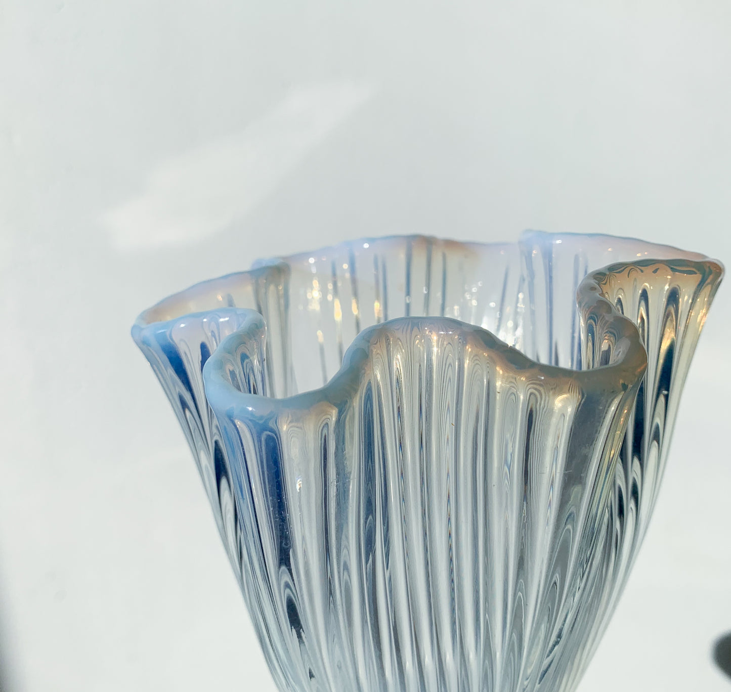 Vintage opalescent glass vase Reffla, designer Arthur Percy, Gullaskruf Sweden, 50s