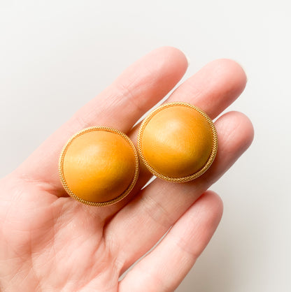 Aarikka Finland | Wooden amber colored clip-on earrings