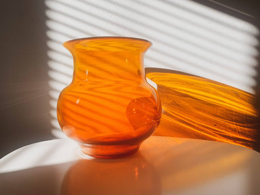 Erik Hoglund Höglund Kosta Boda opaline glass vase