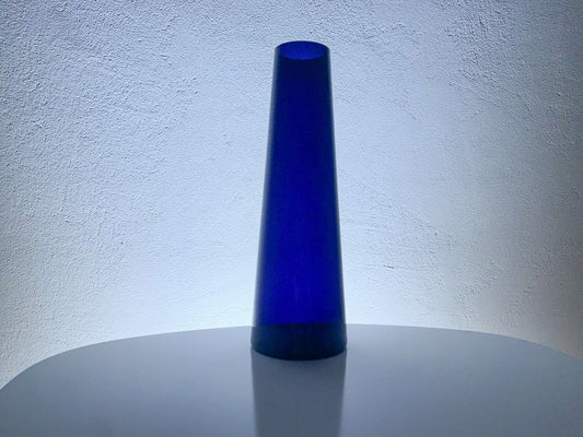 Modernist vase SH105 by Saara Hopea, Nuutajarvi Finland, 1953