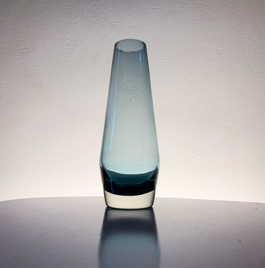 Tamara Aladin Riihimäen Lasi | Blue grey glass vase