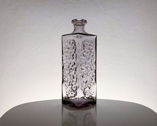 Riihimaki Eero Rislakki, Heavy Purple Decanter Lara, Finland 1970s