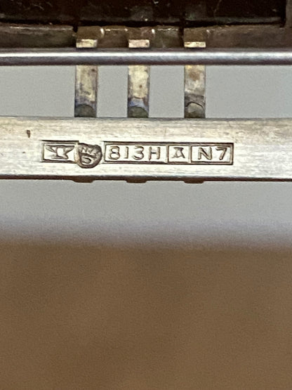 Elis Kauppi, Brosche, Silber, Tigerauge, modernistisch
