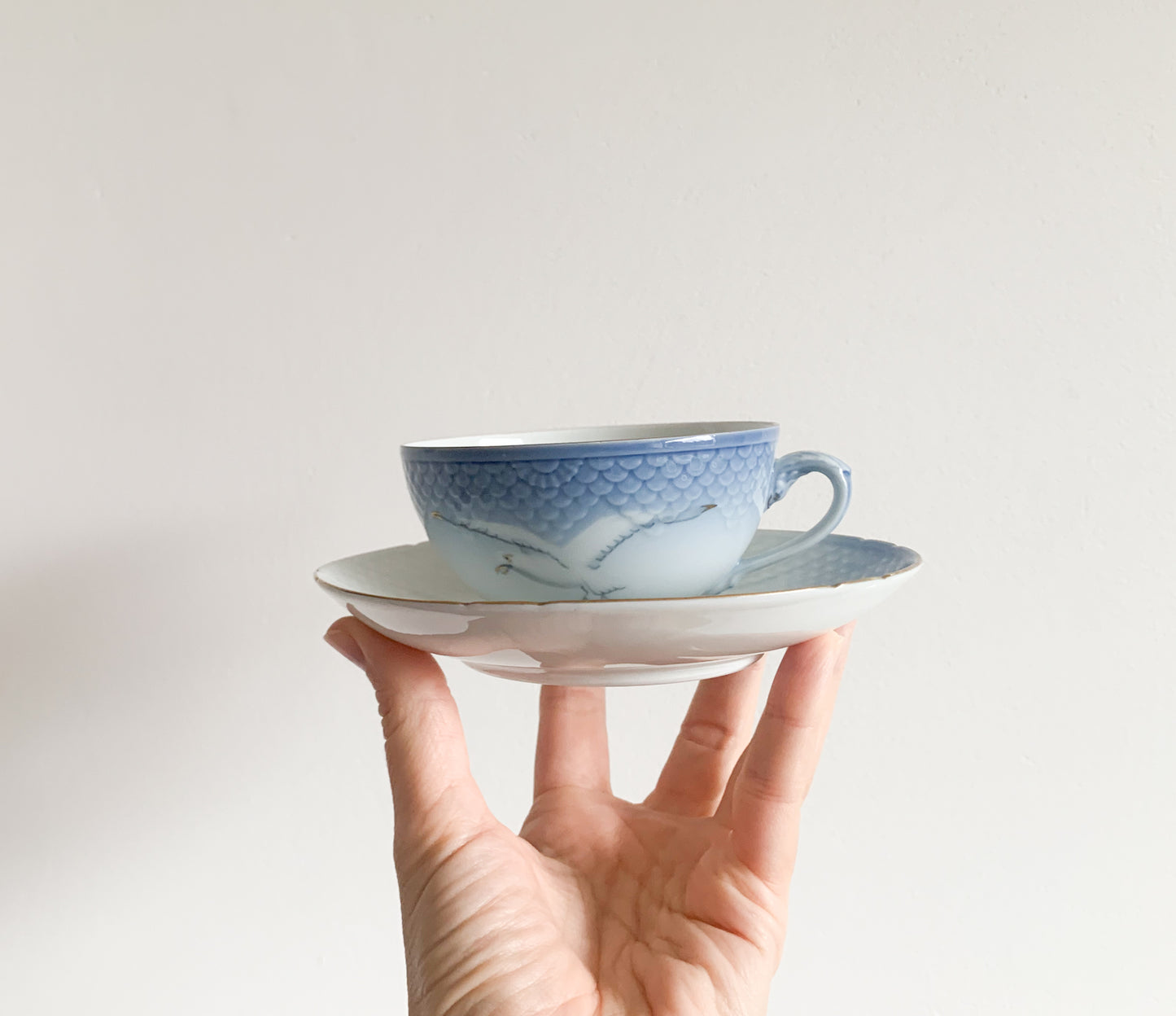 Seagull Tea Cup and Saucer, Fanny Garde for Bing & Grøndahl, Denmark