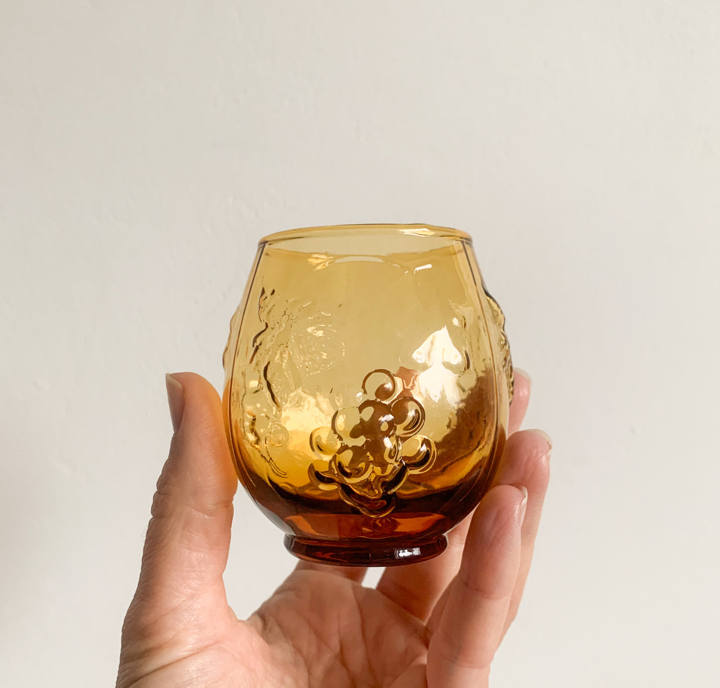 Sirkku Kumela-Lehtonen | Grape large punch bowl & 7 glasses
