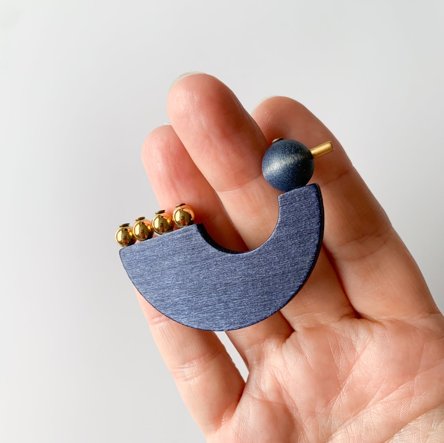 Aarikka Finland | Helmilintu wooden brooch