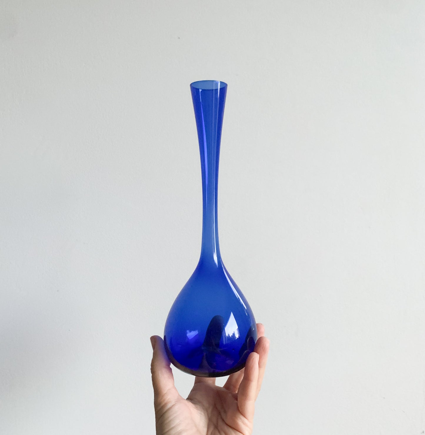 Arthur Percy bulb vase | Gullaskruf Sweden