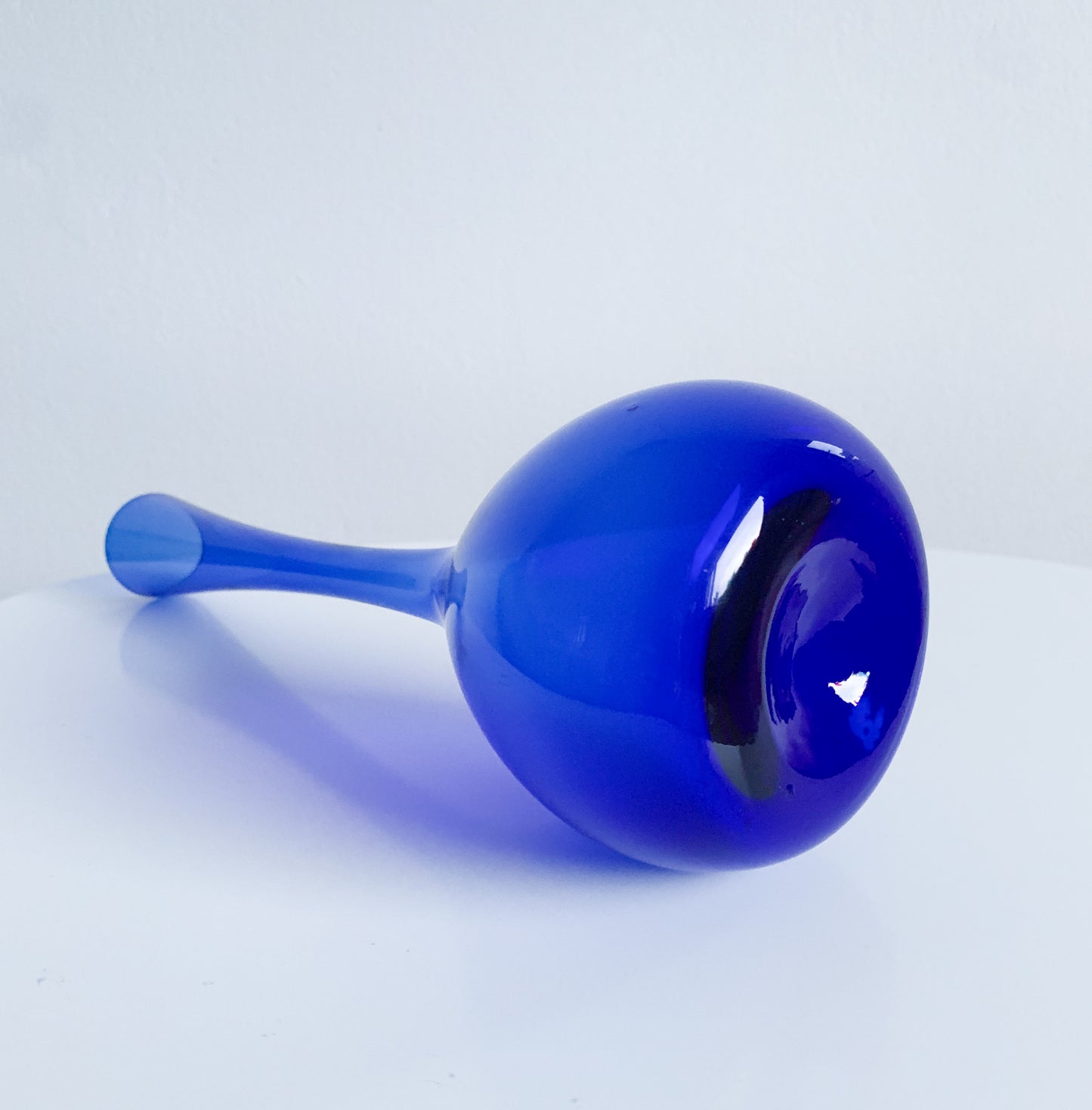 Arthur Percy bulb vase | Gullaskruf Sweden