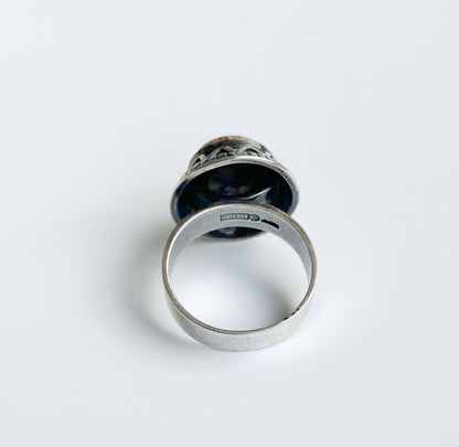 Kalevala Koru | Silver ring with pink granite