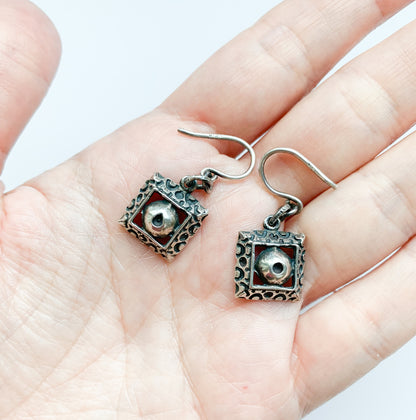 Silver modernist earrings | Pentti Sarpaneva for Turun Hopea