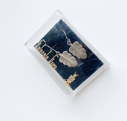 Kalevala Koru Pustan Tammi silver earrings by Pia Åkerblom, Finland