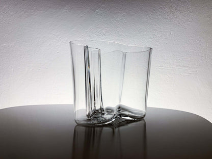 Alvar Aalto, Savoy Aalto Vase 12 cm Signed, Iittala Finland