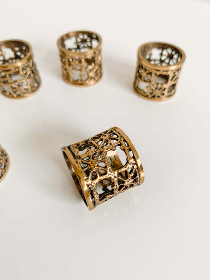 Pentti Sarpaneva, Set of 6 Bronze Napkin Rings “Pitsi”