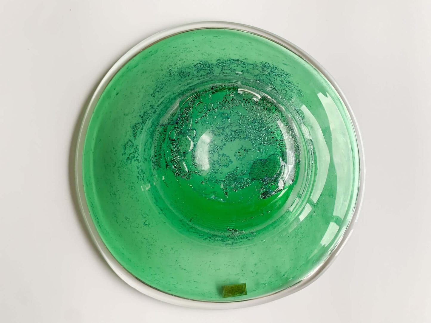 Nuutajärvi Boutique Series Art Glass Bowl