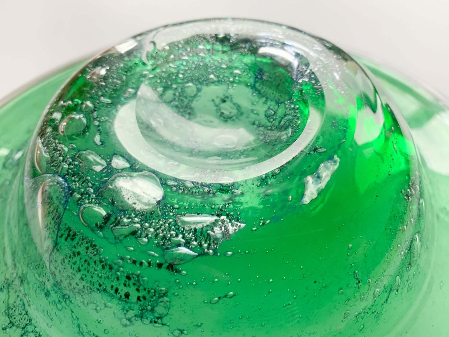 Nuutajärvi Boutique Series Art Glass Bowl