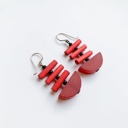 Aarikka Red wood arc earrings, 1980s