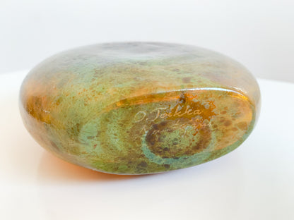 Vase art-bottle Mansikkapaikka flask form, luster glass by Oiva Toikka, Nuutajärvi 1980s
