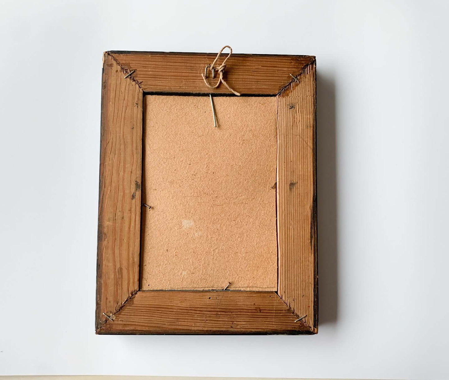 Rare Chromolithograph of Emperor Nicholas II and Family, 1902–1903, in Carved Wooden Frame