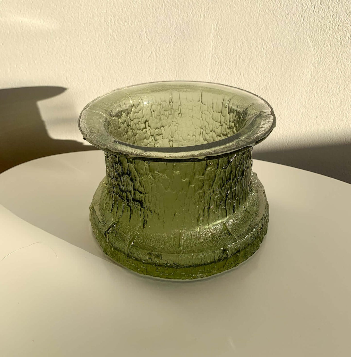 Timo Sarpaneva Iittala | Finlandia 3358 Vase & Artwork