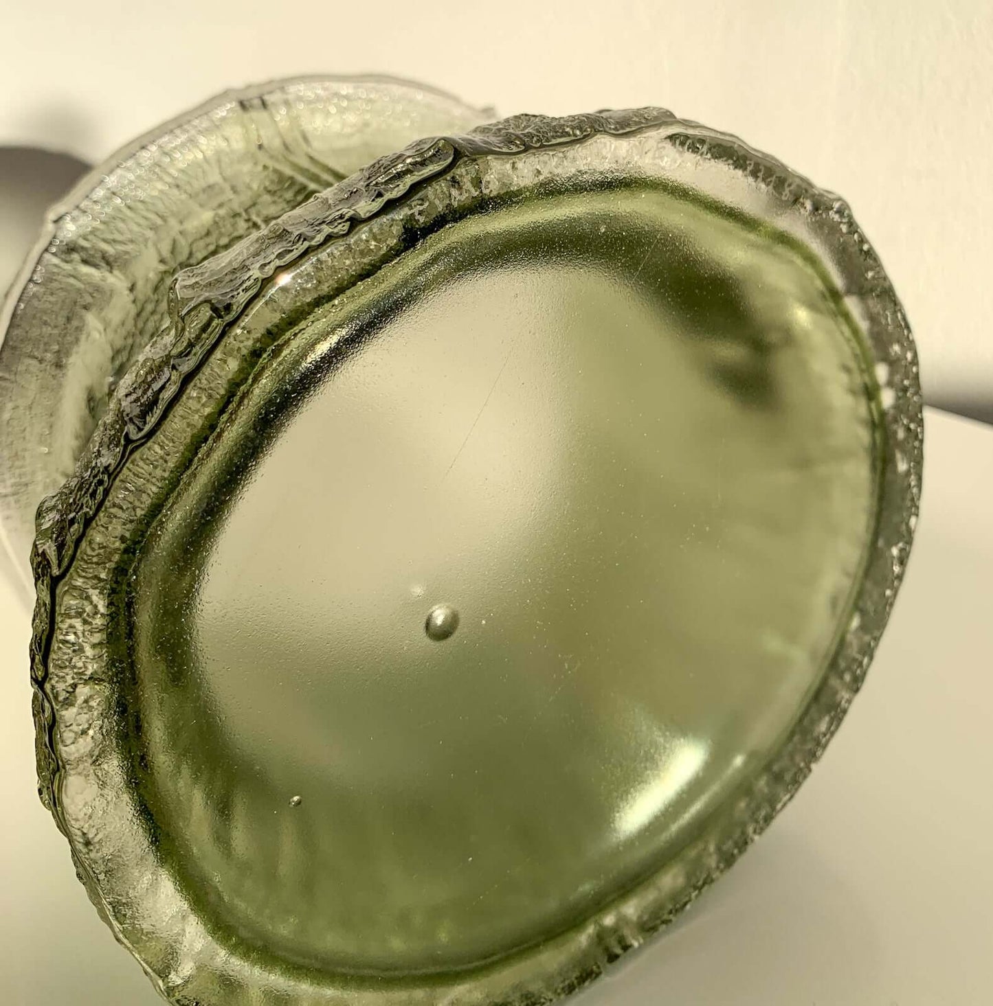 Timo Sarpaneva Iittala | Finlandia 3358 Vase & Artwork