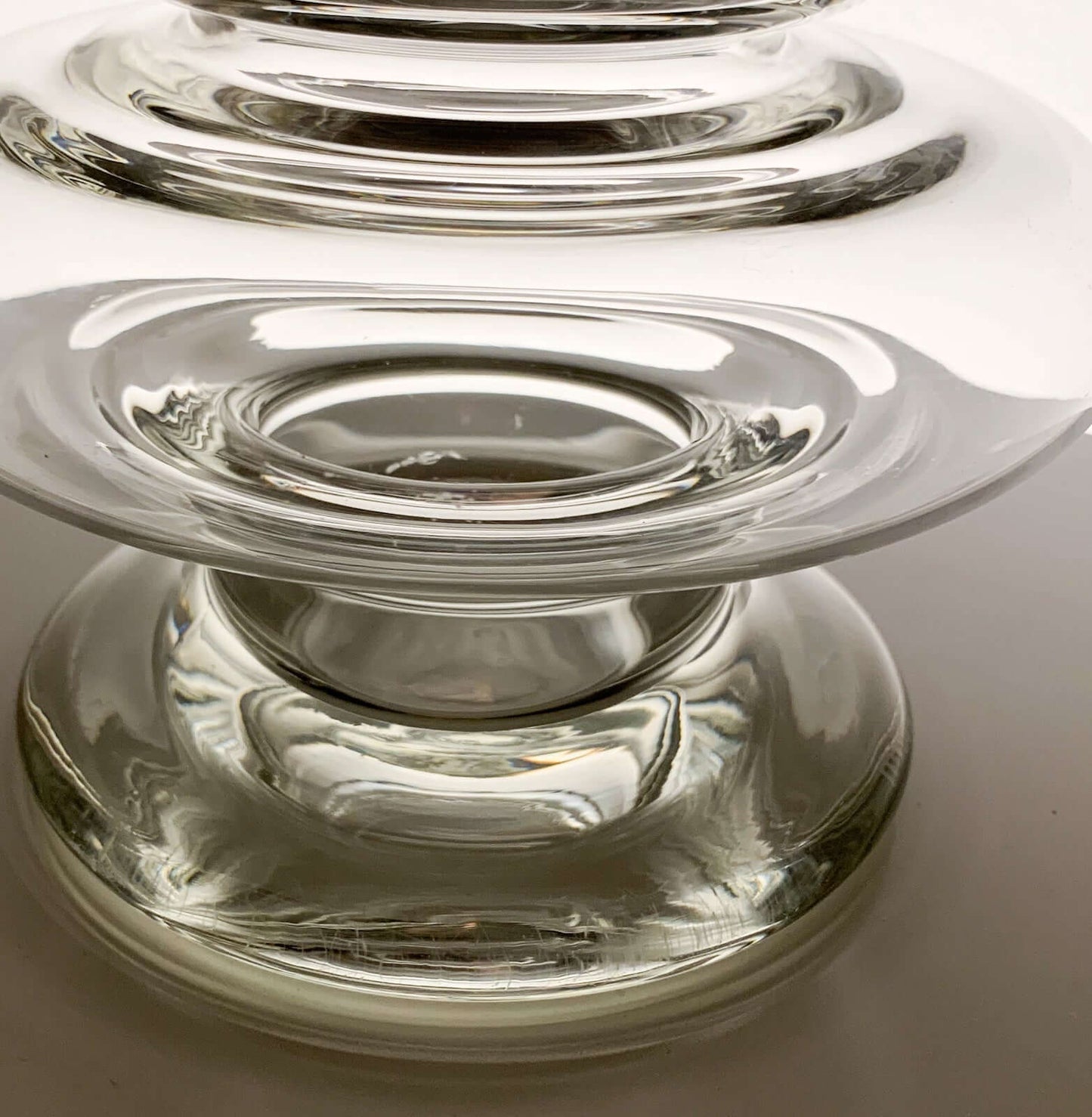 Riihimäen Lasi Tamara Aladin | Tornado Vase, Signed