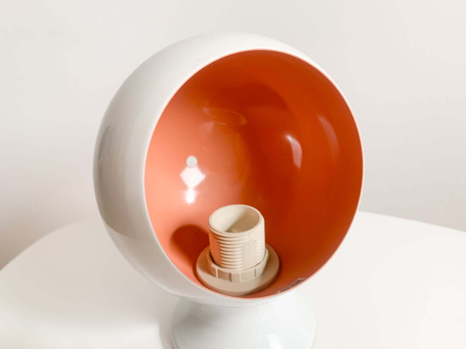 Midcentury white vintage table lamp