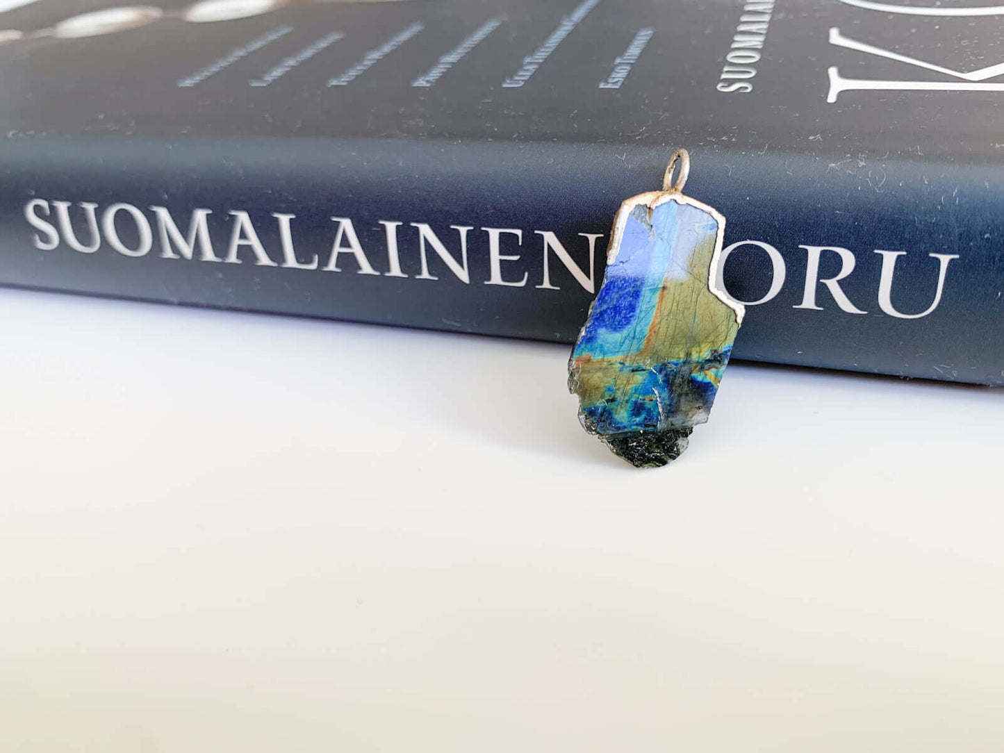 Spectrolite Pendant in Sterling Silver, Finland