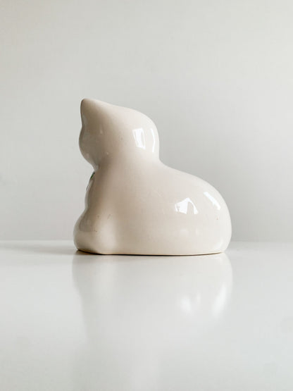 Vintage design Swedish style sweet cat nap