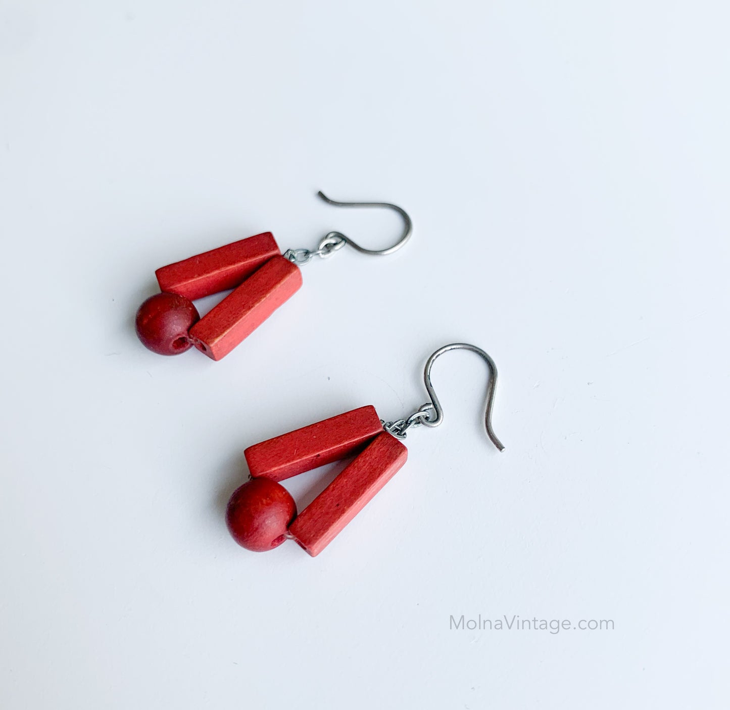 Aarikka red wooden bead earrings | Finland