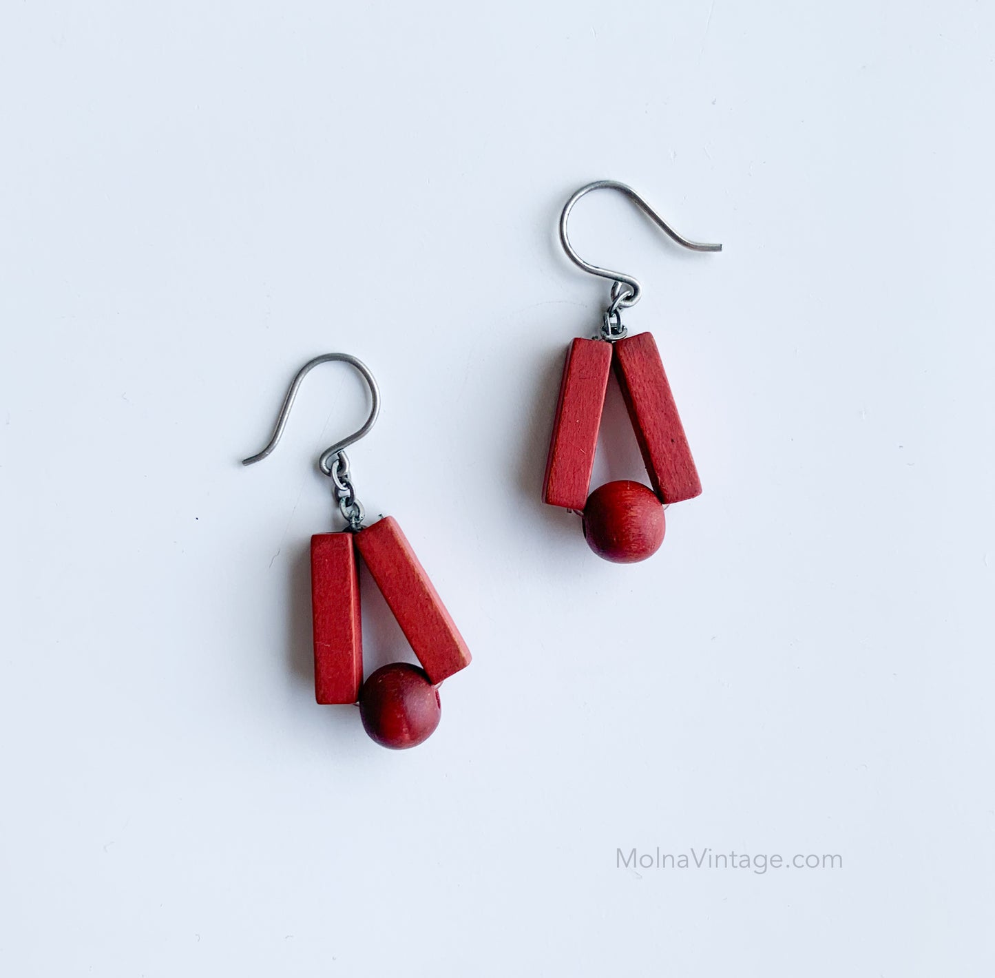 Aarikka red wooden bead earrings | Finland