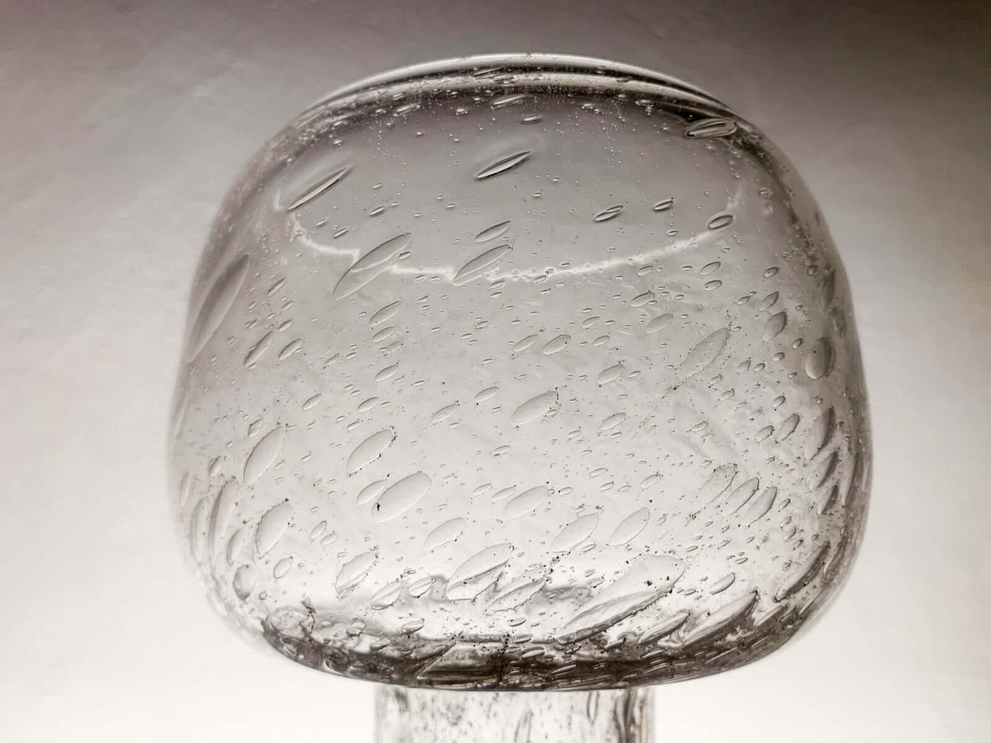 Kaj Franck bubble glass vase | Sargasso series | Scandinavian glass