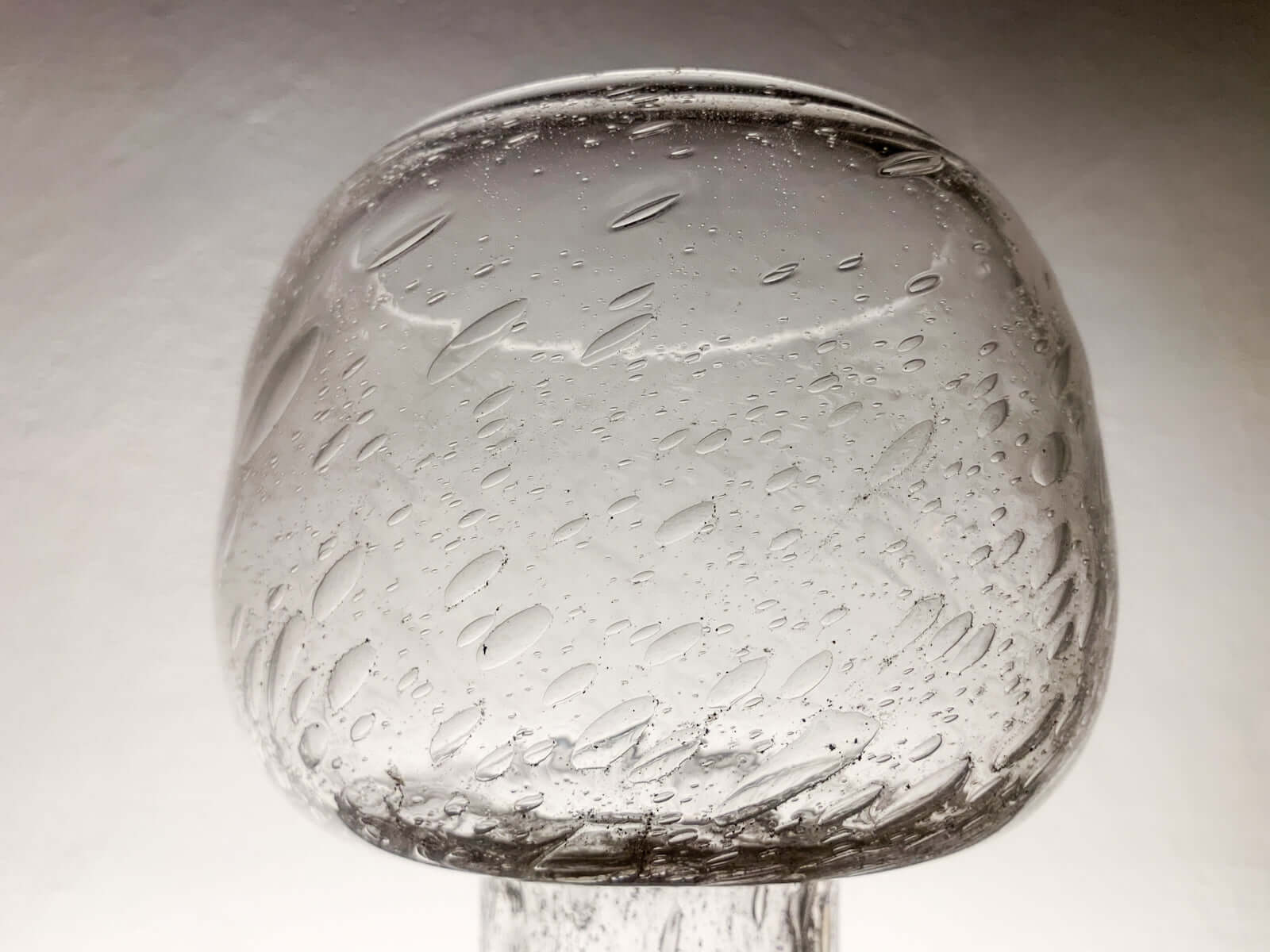 Kaj Franck bubble glass vase | Sargasso series | Scandinavian glass