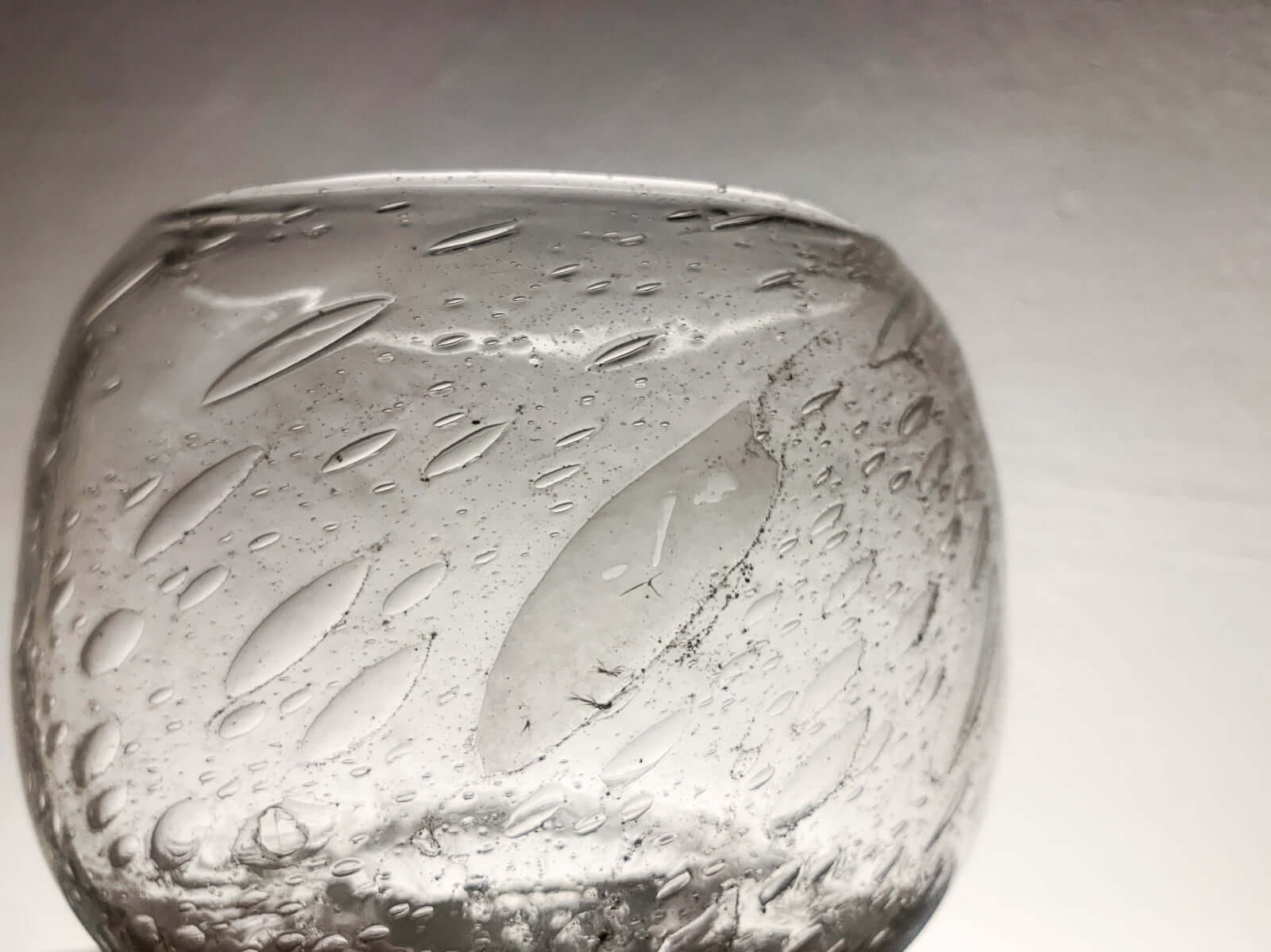 Buy Finnish art glass | Sargasso vase Kaj Franck, Nuutajärvi, Finland