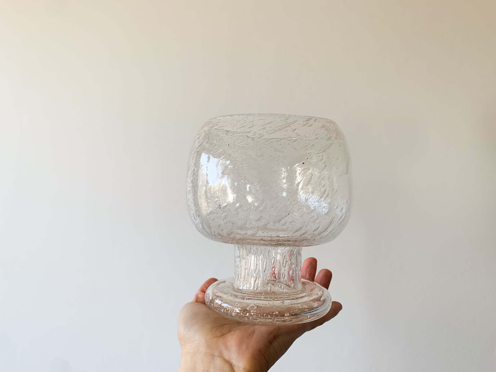 Kaj Franck glass footed vase | Vintage glass in Molna Vintage webshop