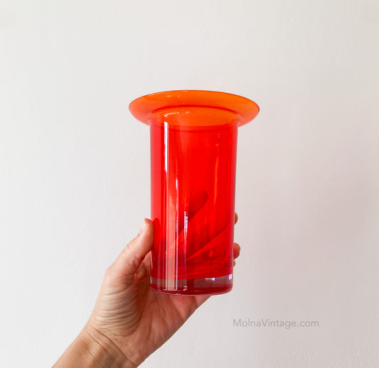 Red vase, likely Riihimäen lasi