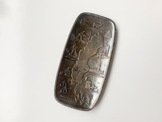 Modernist tray with symbols of Sweden in 1960s. Designer Vera Ferngren
