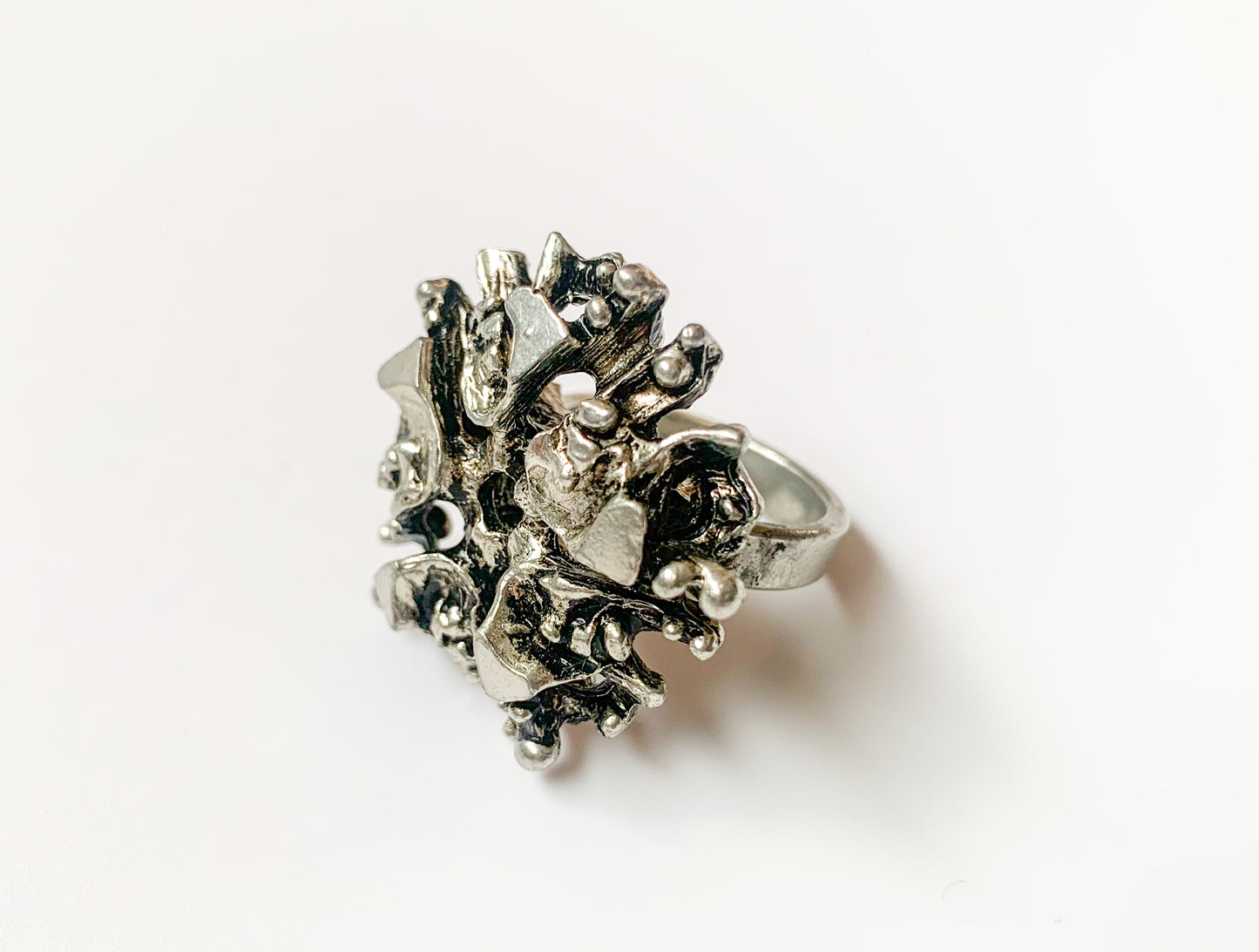 Brutalist pewter ring, design Tapani Vanhatalo, Finland