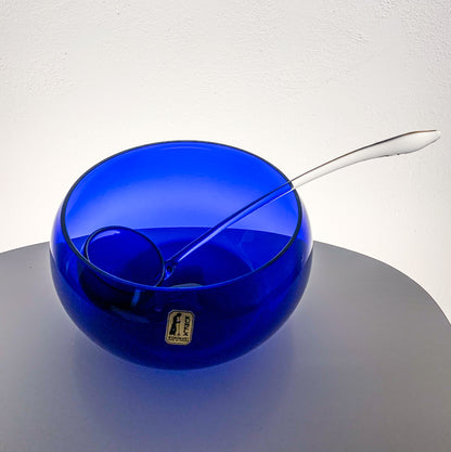 Blue punch bowl and ladle | Sirkku Kumela-Lehtonen