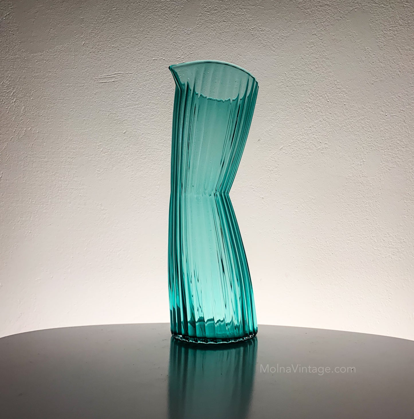 Iittala Gluck! teal glass pitcher | Kati Tuominen-Niittylä
