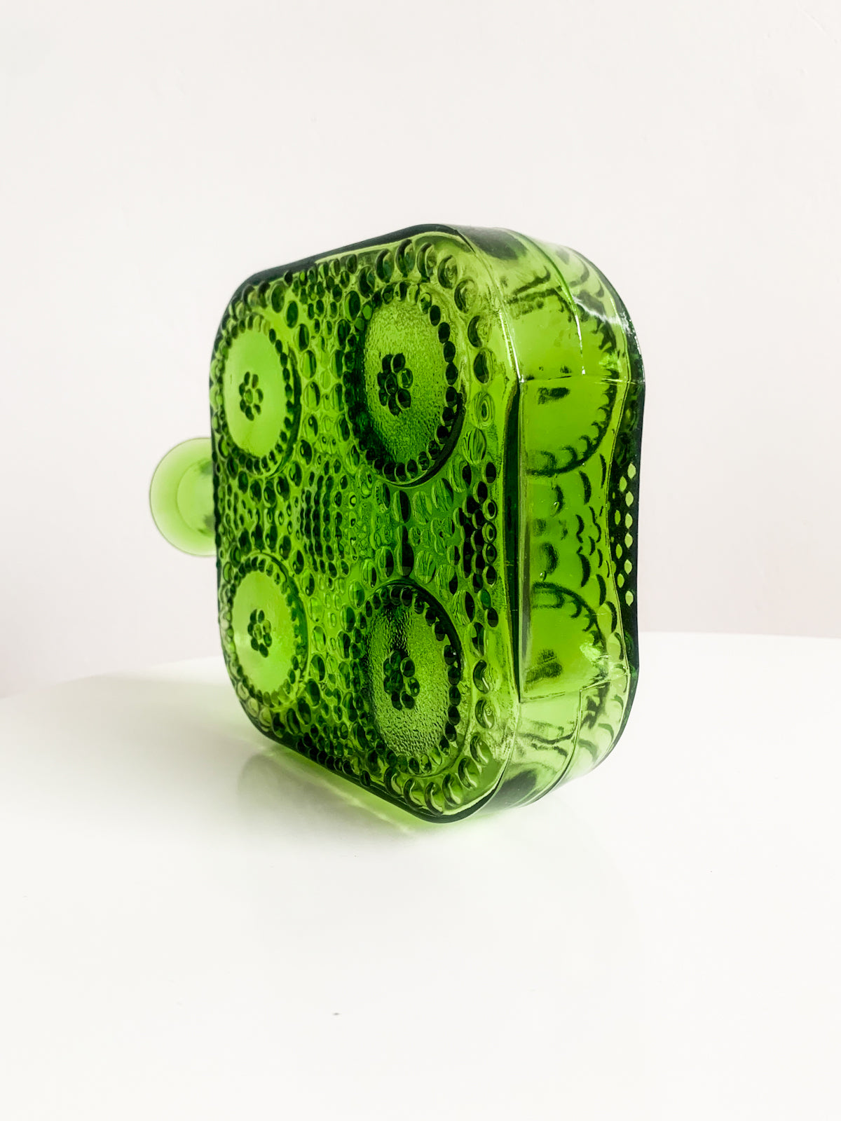 Nanny Still, Riihimäki | Grapponia Green Art Glass Vase Bottle