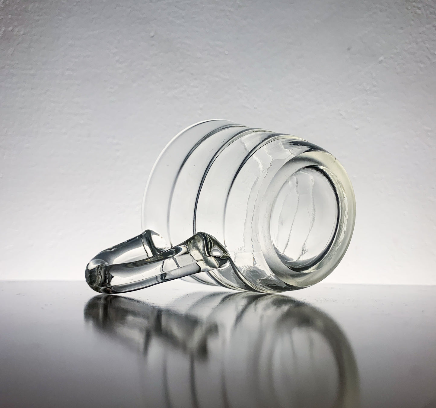 Maininki glass creamer by Göran Hongell | Karhula