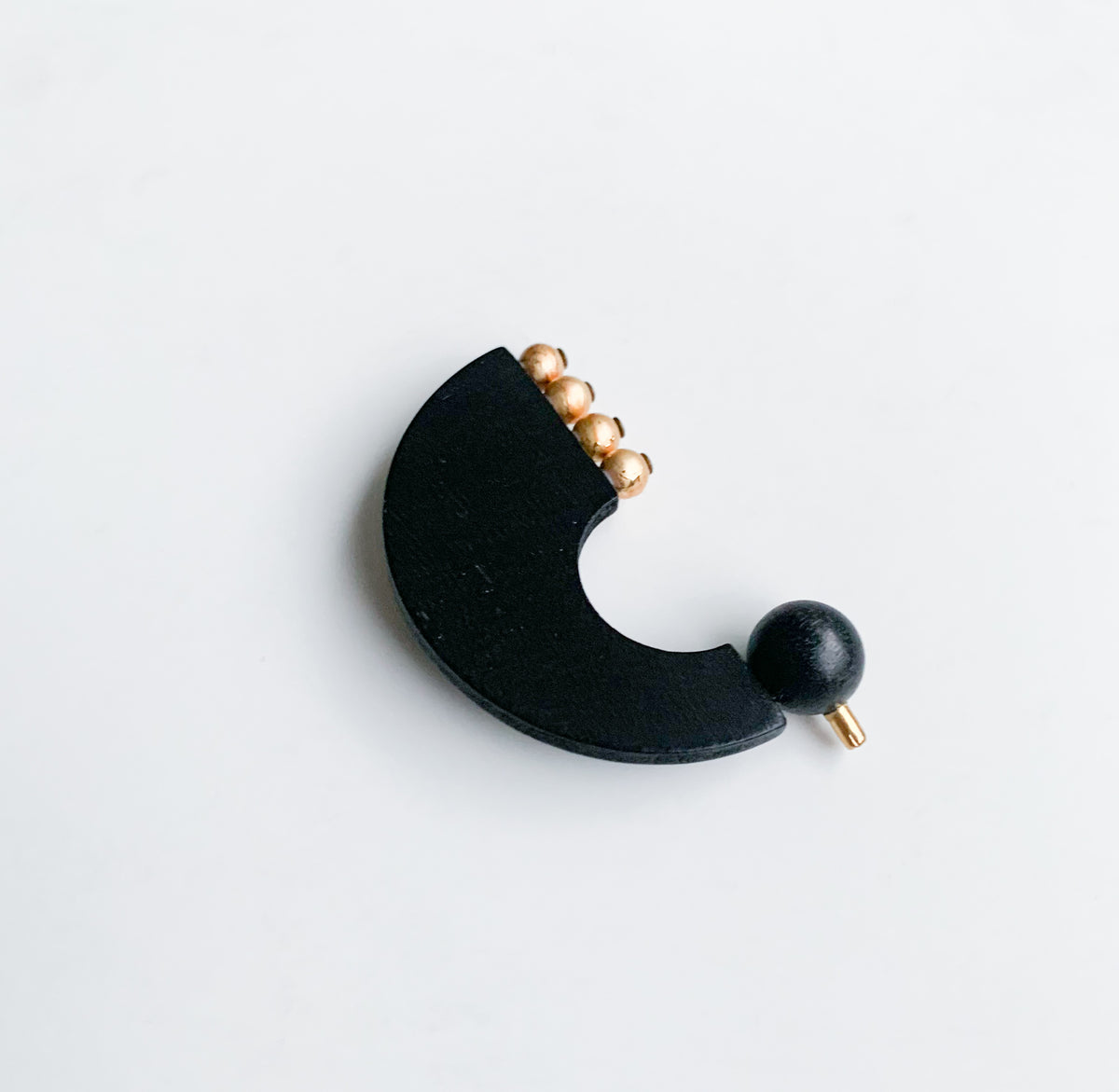 Aarikka Helmilintu Black Wooden Brooch