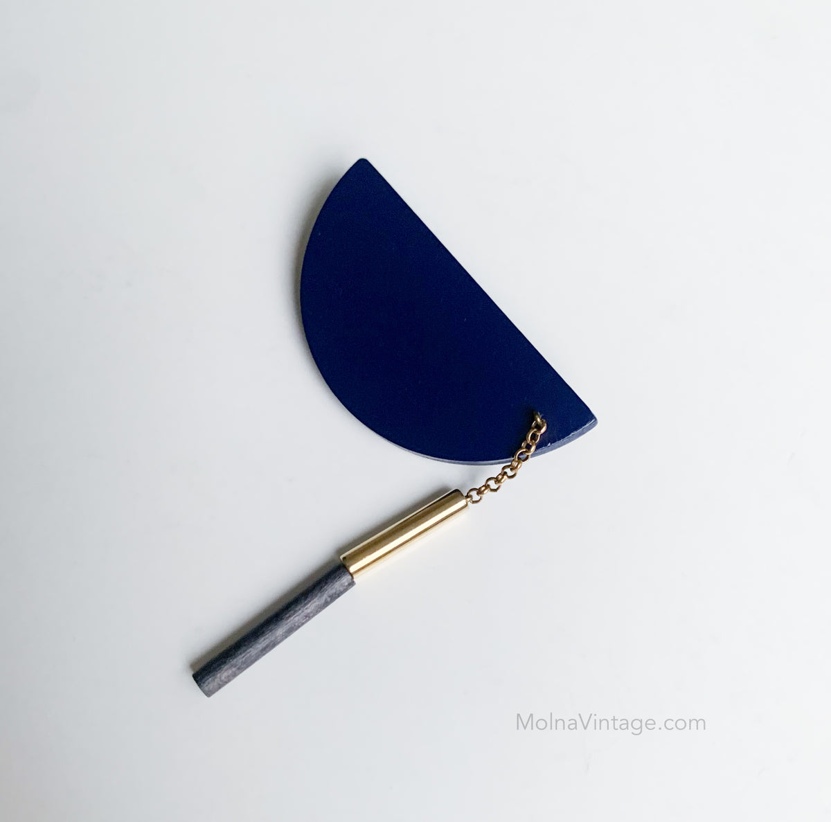 Wood Pendulum brooch, navy blue | Aarikka Finland